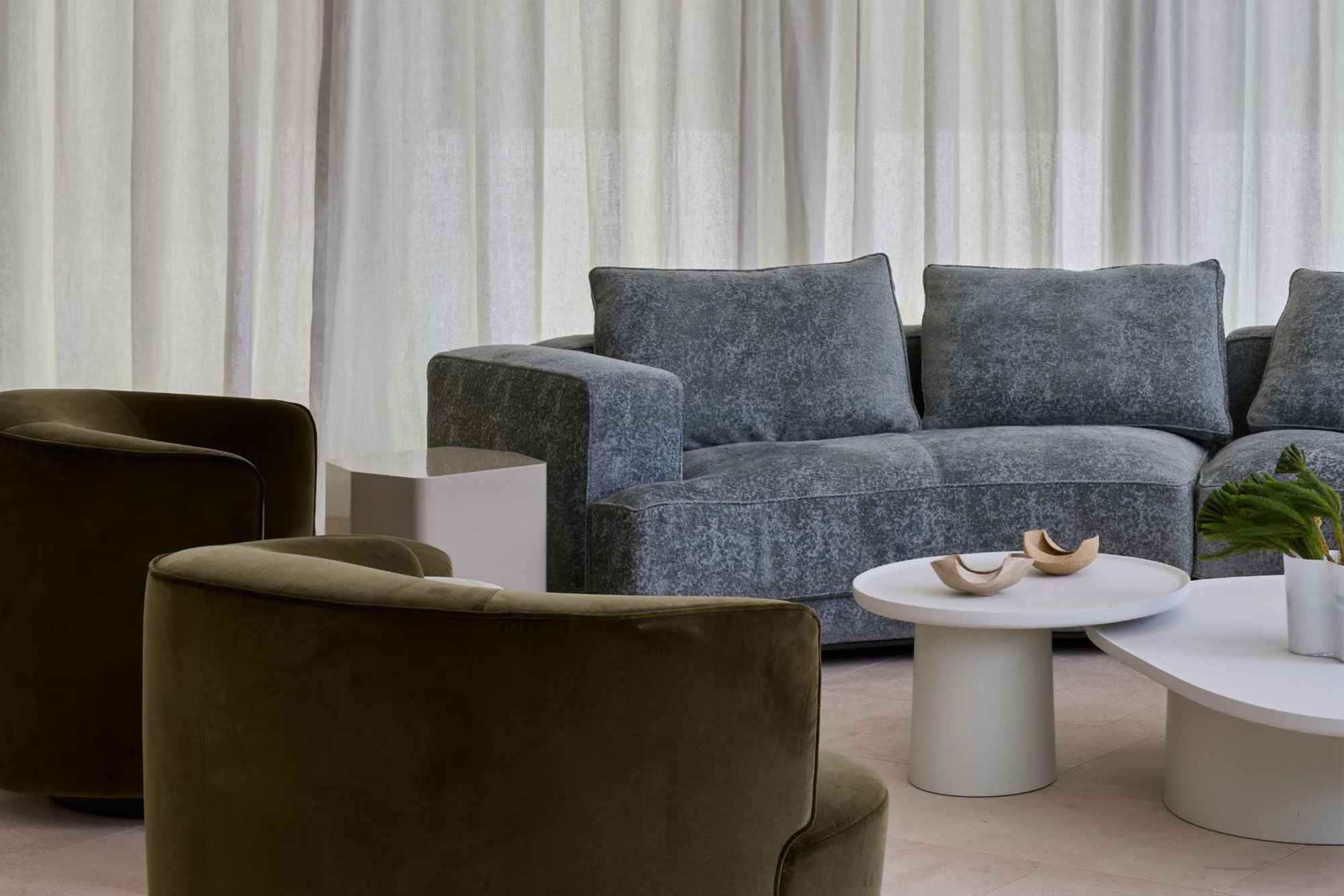 Makris Group